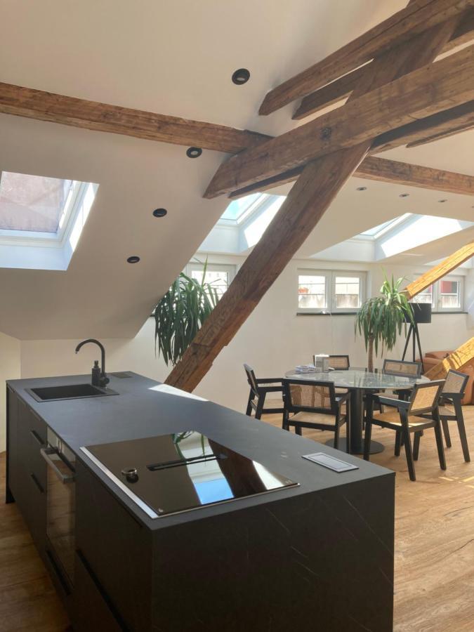 Split Rooftop Loft Exterior photo